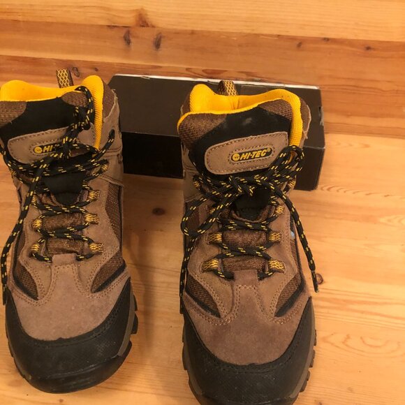 Women's Winter Hiking Boots Hi-Tec waterproof leather - Picture 7 of 14